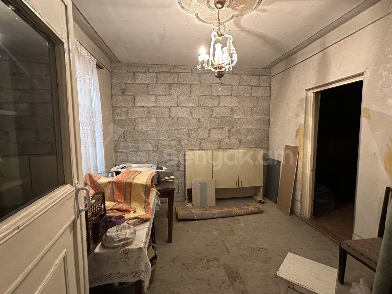 5 Սենյականոց Սեփական Տուն, 105քմ, Կոսմետիկ Վերանորոգված, Ավտոտնակով