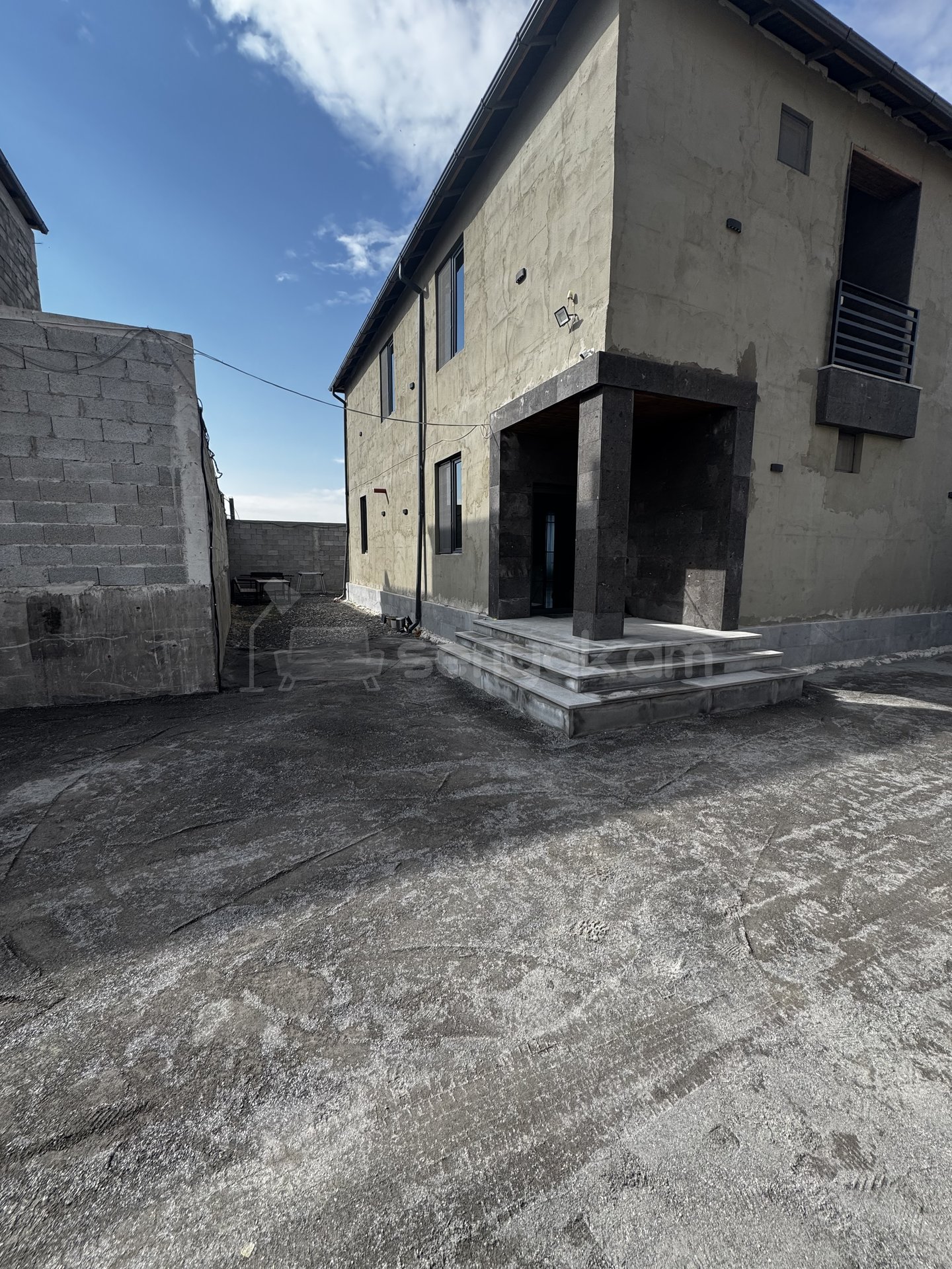 7 Սենյականոց Սեփական Տուն, 235քմ, Կապիտալ Վերանորոգված, Ավտոտնակով