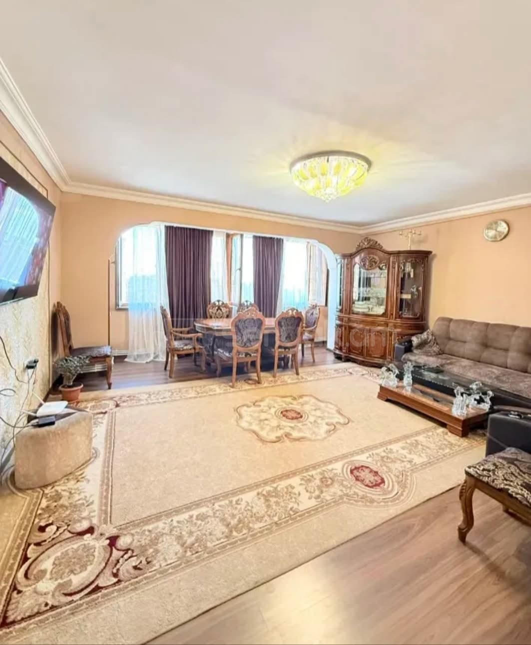 3 Սենյականոց Բնակարան, 90քմ, 8/9 հարկ, Կոսմետիկ Վերանորոգված, Կահավորված