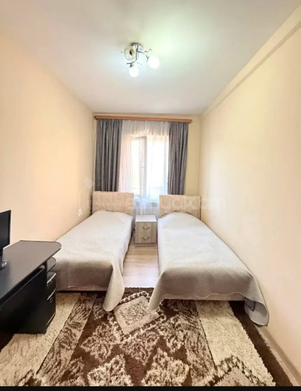 3 Սենյականոց Բնակարան, 90քմ, 8/9 հարկ, Նորմալ Վիճակում