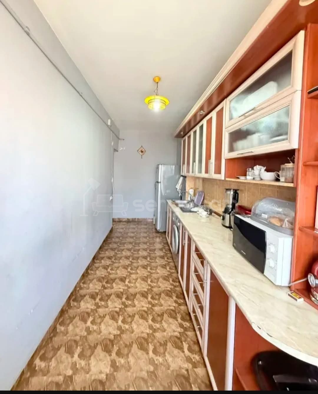 3 Սենյականոց Բնակարան, 90քմ, 8/9 հարկ, Նորմալ Վիճակում