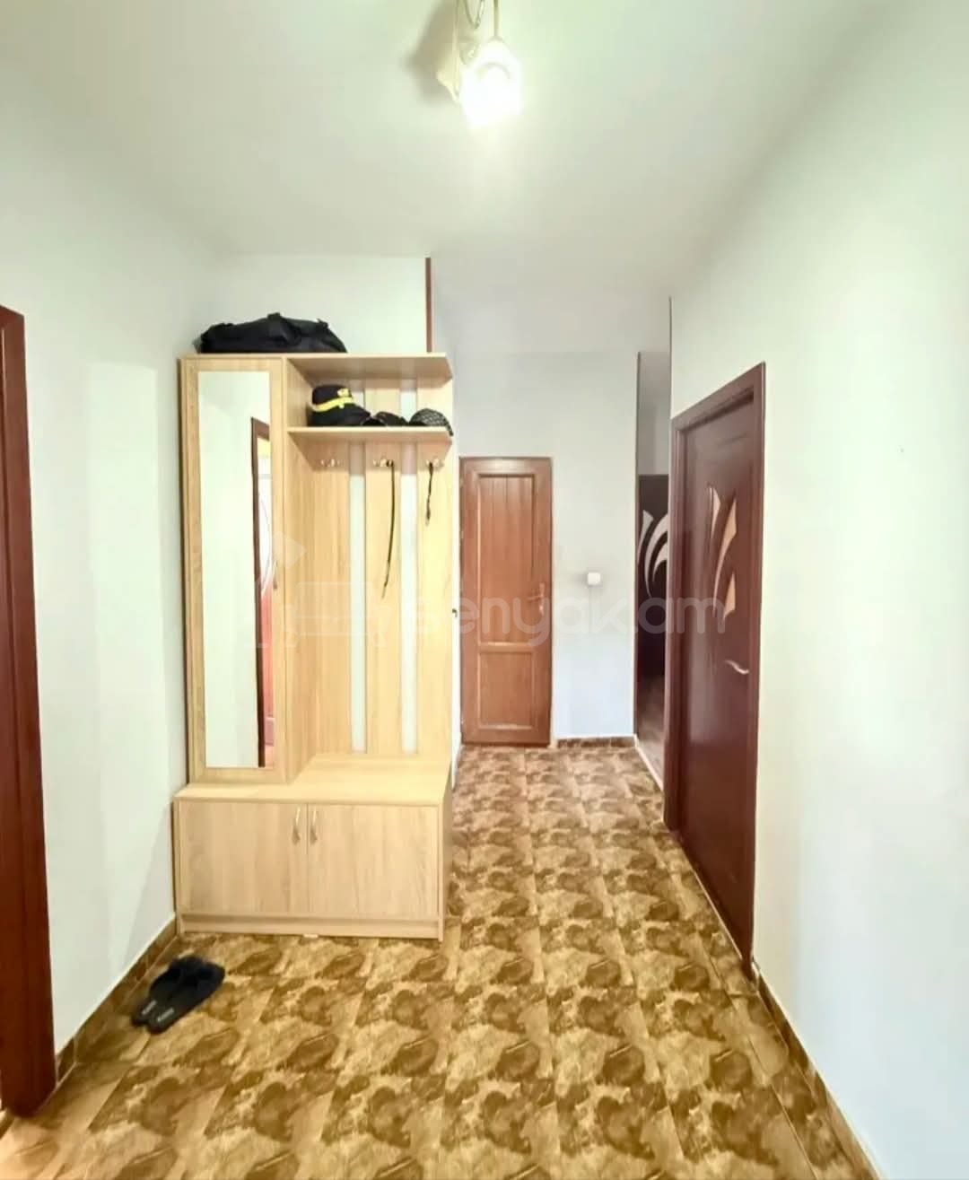 3 Սենյականոց Բնակարան, 90քմ, 8/9 հարկ, Նորմալ Վիճակում