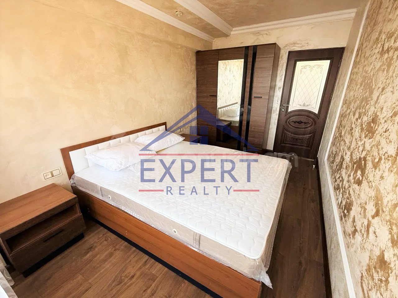 3 Սենյականոց Բնակարան, 86քմ, 9/9 հարկ, Կապիտալ Վերանորոգված, Կահավորված