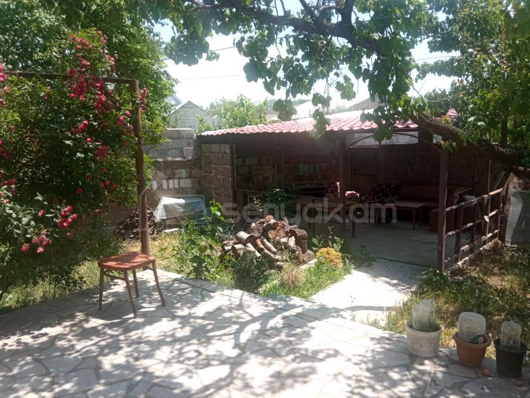 8 Սենյականոց Սեփական Տուն, 300քմ, Կոսմետիկ Վերանորոգված