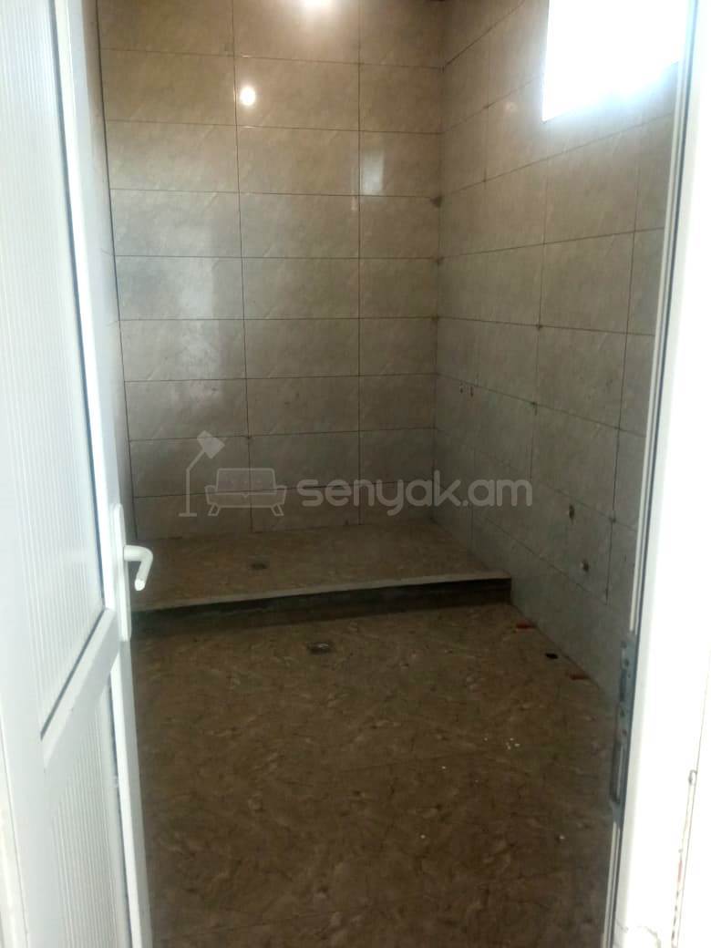 8 Սենյականոց Սեփական Տուն, 300քմ, Կոսմետիկ Վերանորոգված