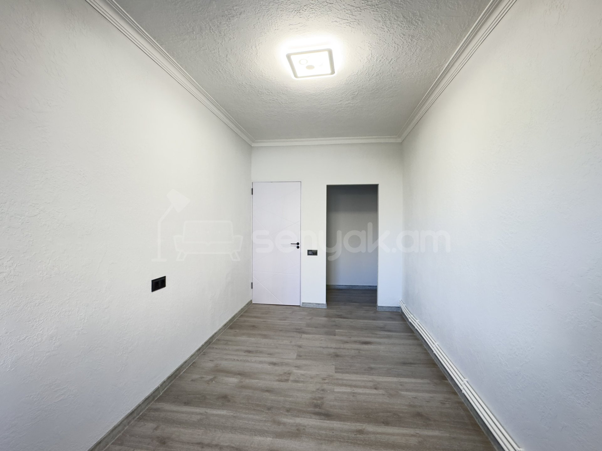 2 Սենյականոց Բնակարան, 59քմ, 2/9 հարկ, Կապիտալ Վերանորոգված