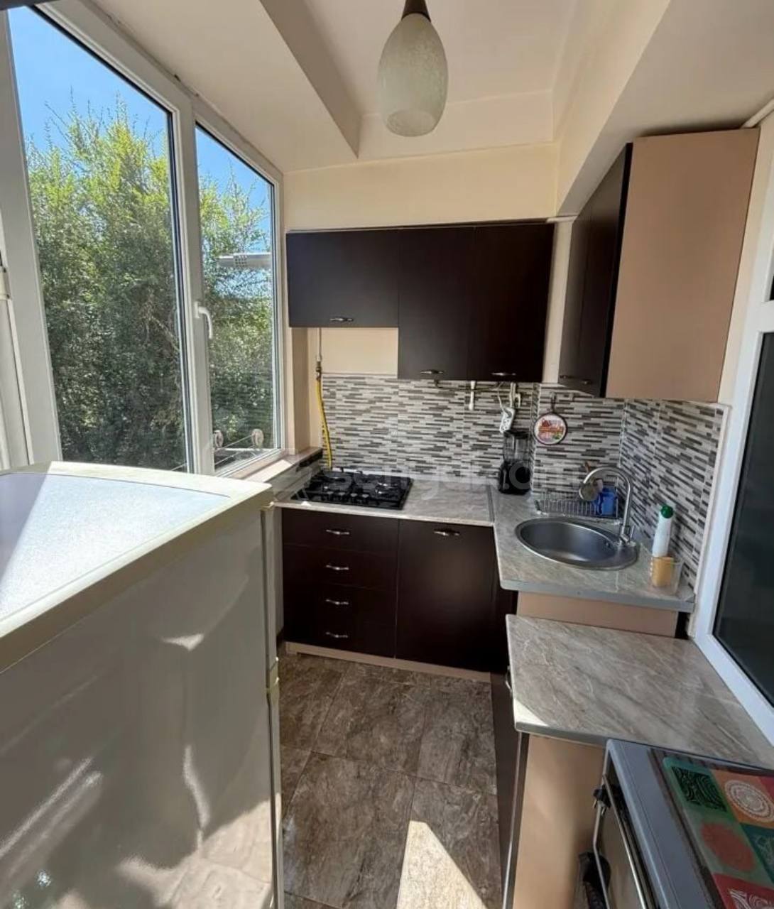 2 Սենյականոց Բնակարան Քարե Շենքում, 50քմ, 2/10 հարկ, Կապիտալ Վերանորոգված, Կահավորված