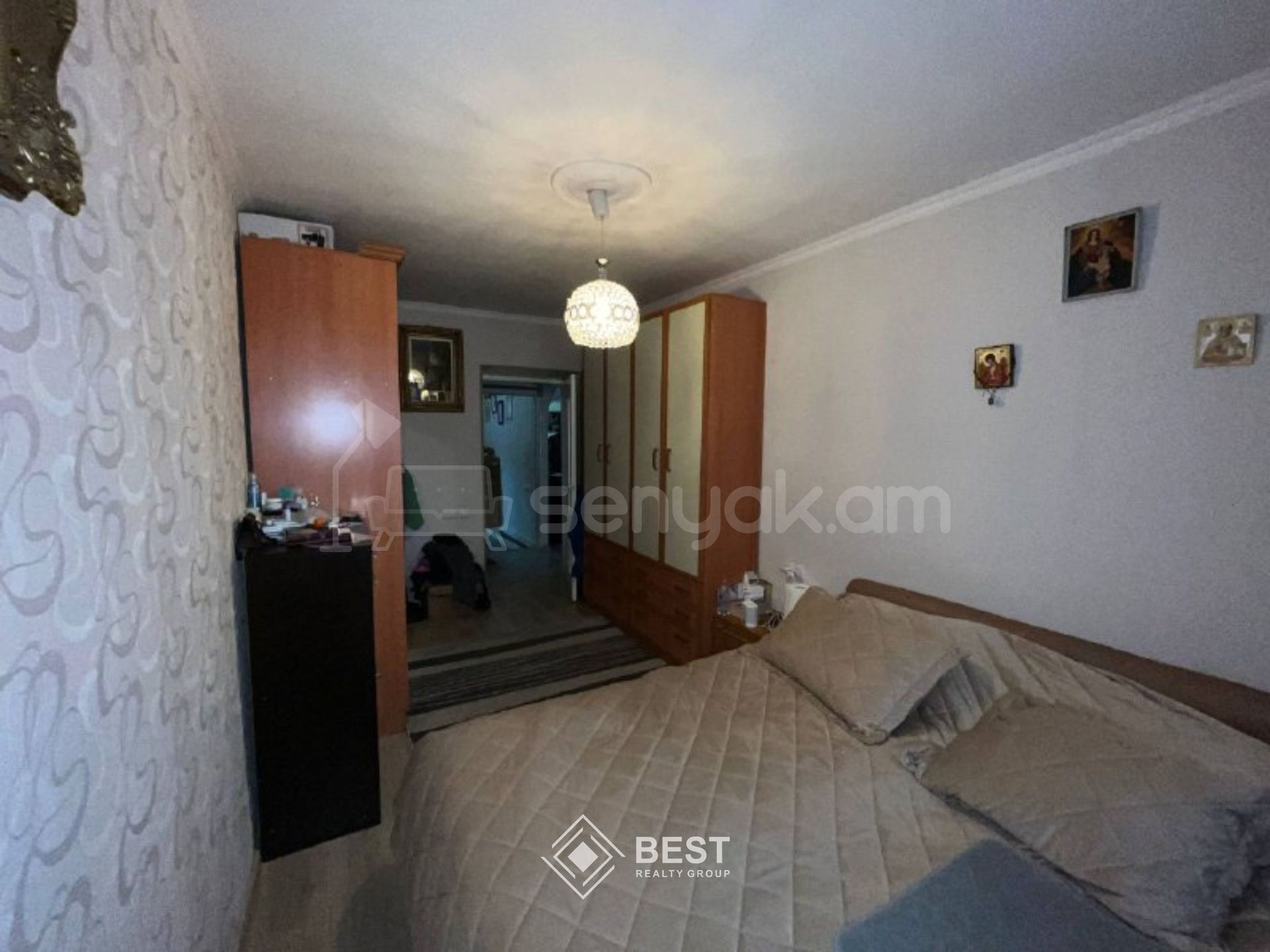 3 Սենյականոց Բնակարան Քարե Շենքում, 79քմ, 3/5 հարկ, Նորմալ Վիճակում