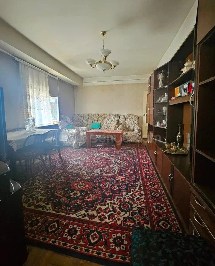 1 Սենյականոց Բնակարան, 45քմ, 3/9 հարկ, Նորմալ Վիճակում