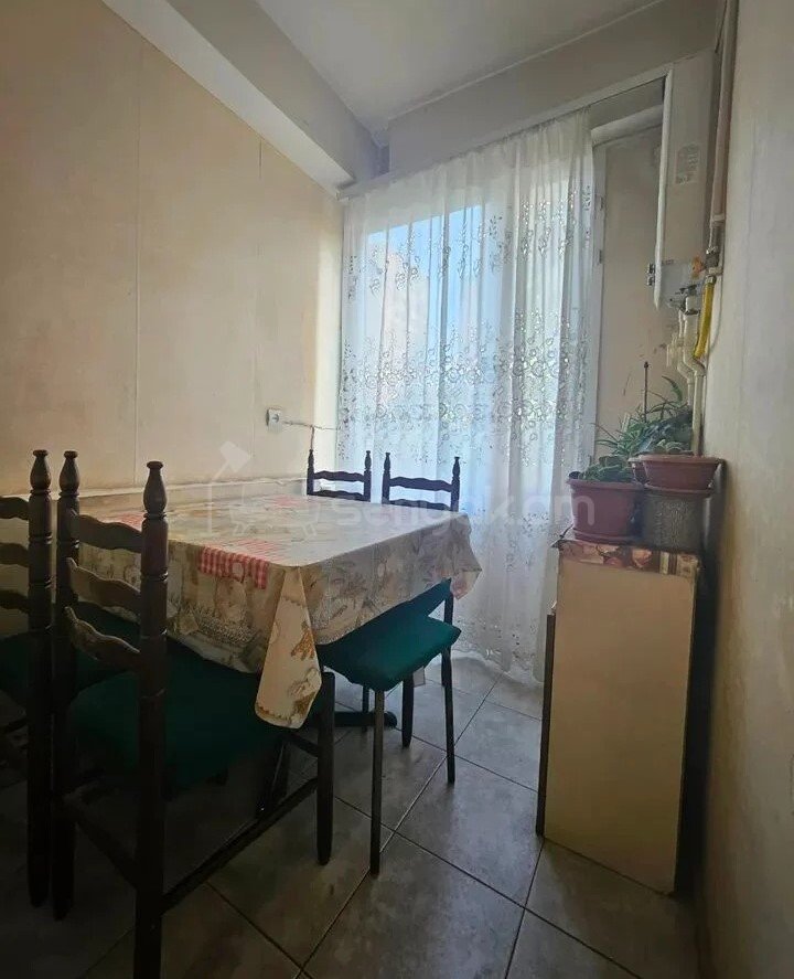 1 Սենյականոց Բնակարան, 45քմ, 3/9 հարկ, Նորմալ Վիճակում