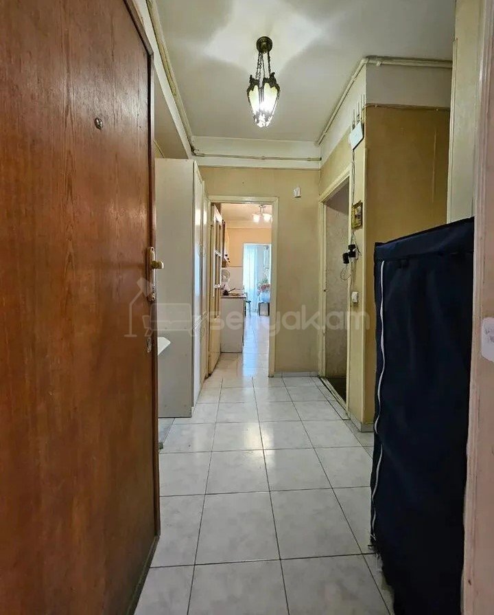 1 Սենյականոց Բնակարան, 45քմ, 3/9 հարկ, Նորմալ Վիճակում