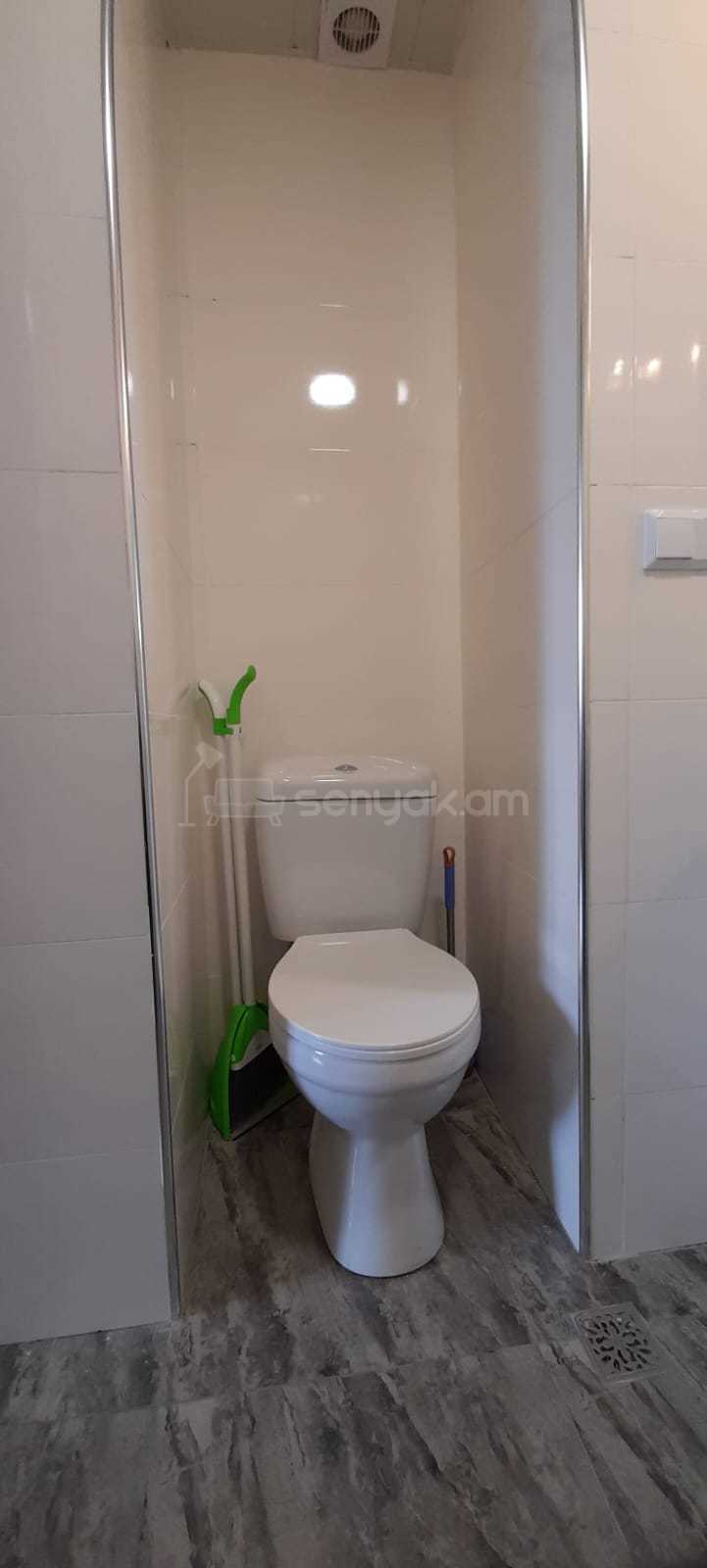 2 Սենյականոց Բնակարան, 40քմ, 1/9 հարկ, Դիզայներական Վերանորոգված, Կահավորված, Արևկող