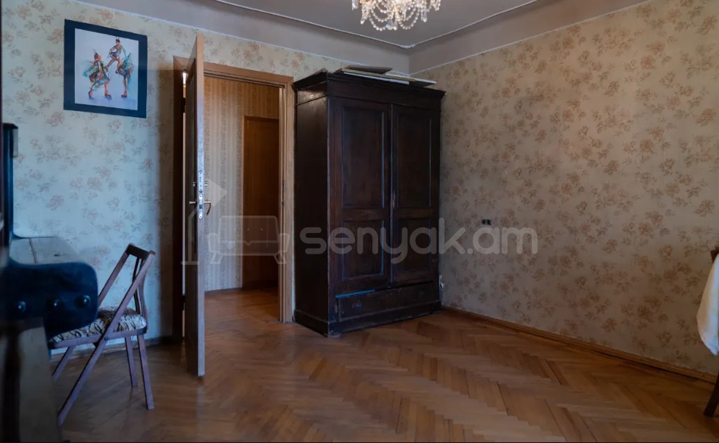 2 Սենյականոց Բնակարան Քարե Շենքում, 66քմ, 5/6 հարկ, Նորմալ Վիճակում