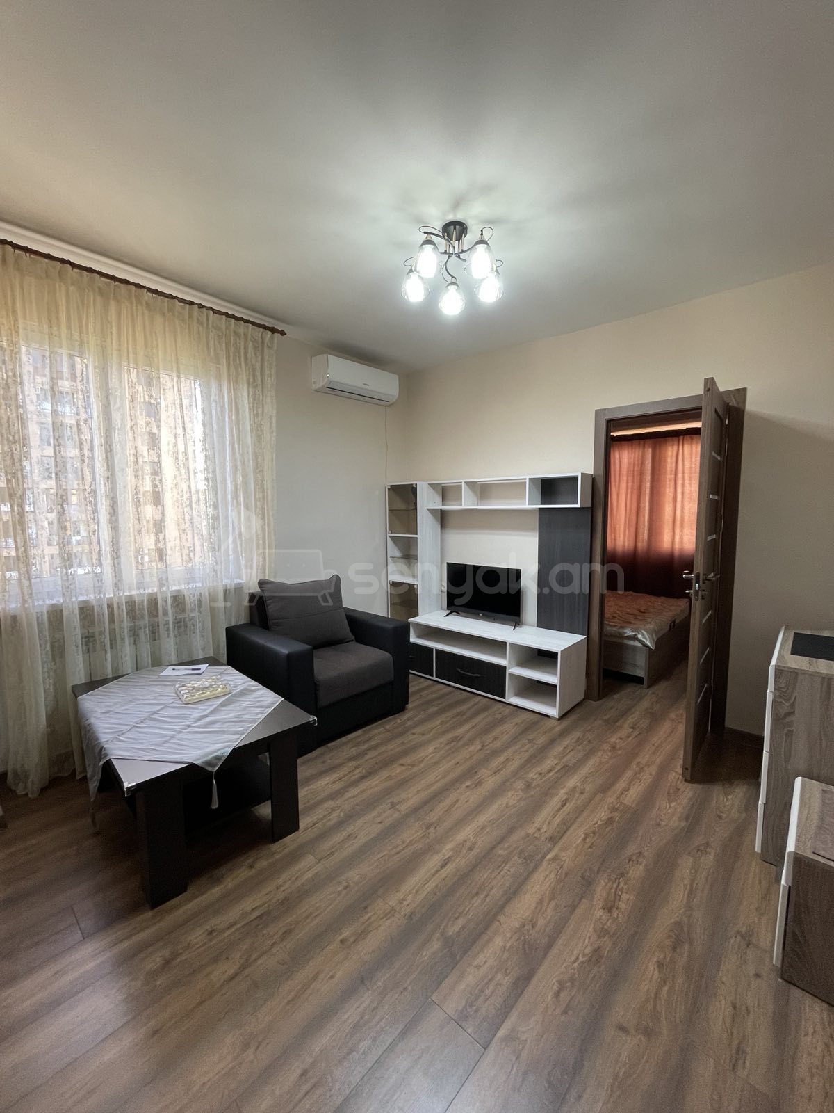 2 Սենյականոց Բնակարան, 55քմ, 7/9 հարկ, Կապիտալ Վերանորոգված, Կահավորված