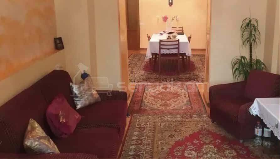 4 Սենյականոց Բնակարան Քարե Շենքում, 102քմ, 5/5 հարկ, Նորմալ Վիճակում