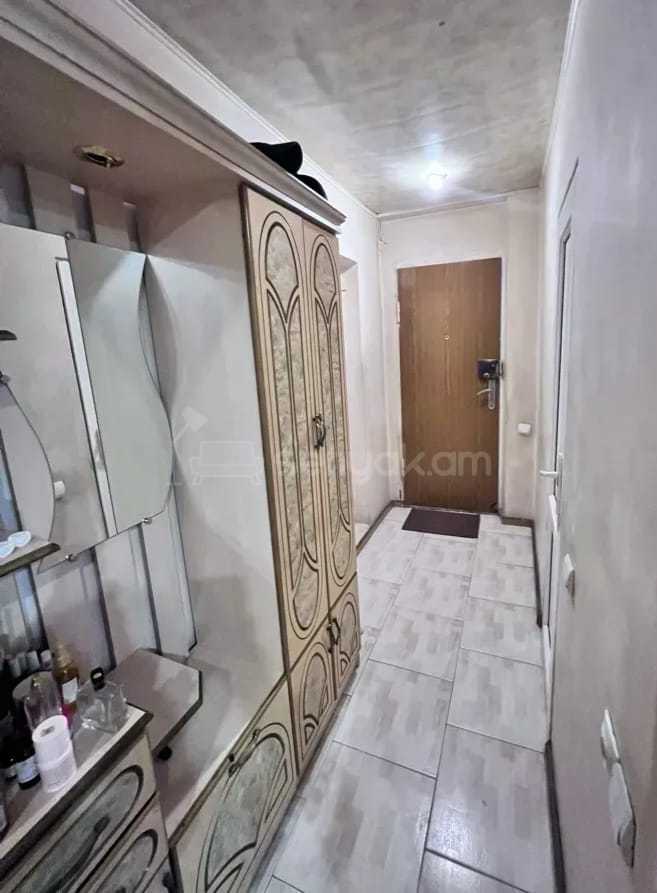 2 Սենյականոց Բնակարան, 57քմ, 2/5 հարկ, Կապիտալ Վերանորոգված