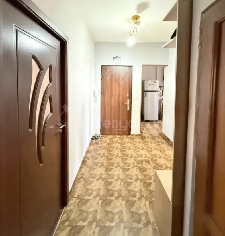 3 Սենյականոց Բնակարան Քարե Շենքում, 78քմ, 4/9 հարկ, Կապիտալ Վերանորոգված, Կահավորված, Արևկող