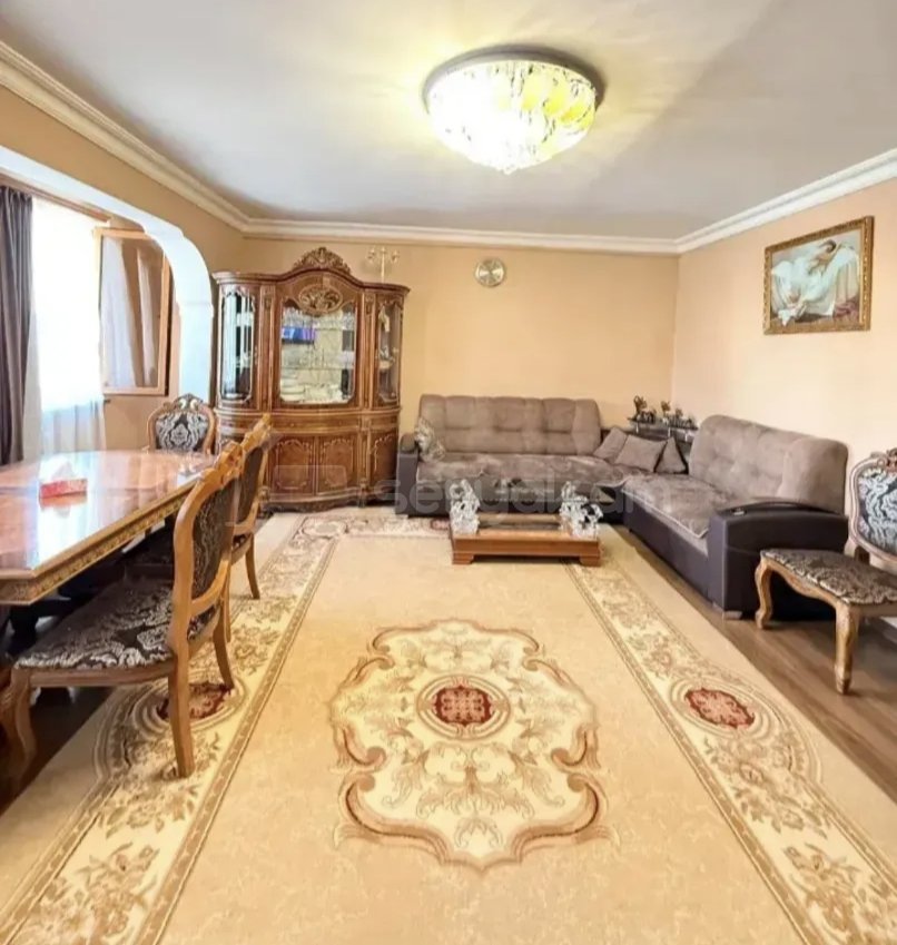 3 Սենյականոց Բնակարան Քարե Շենքում, 78քմ, 4/9 հարկ, Կապիտալ Վերանորոգված, Կահավորված, Արևկող