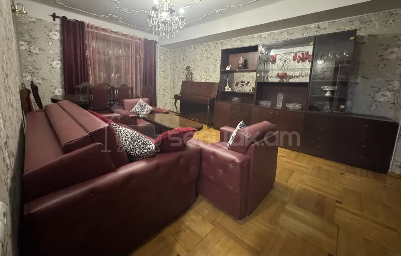 3 Սենյականոց Բնակարան, 83քմ, 6/9 հարկ, Կապիտալ Վերանորոգված, Կահավորված, Արևկող