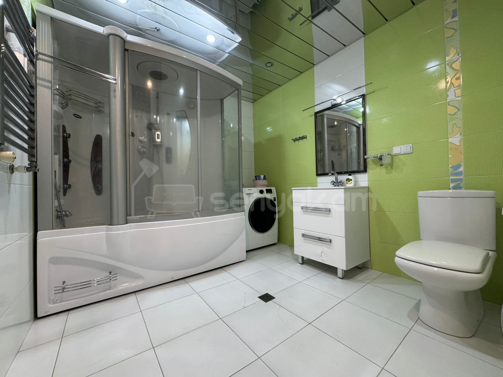 4 Սենյականոց Բնակարան Քարե Շենքում, 160քմ, 2/5 հարկ, Կապիտալ Վերանորոգված, Կահավորված, Արևկող