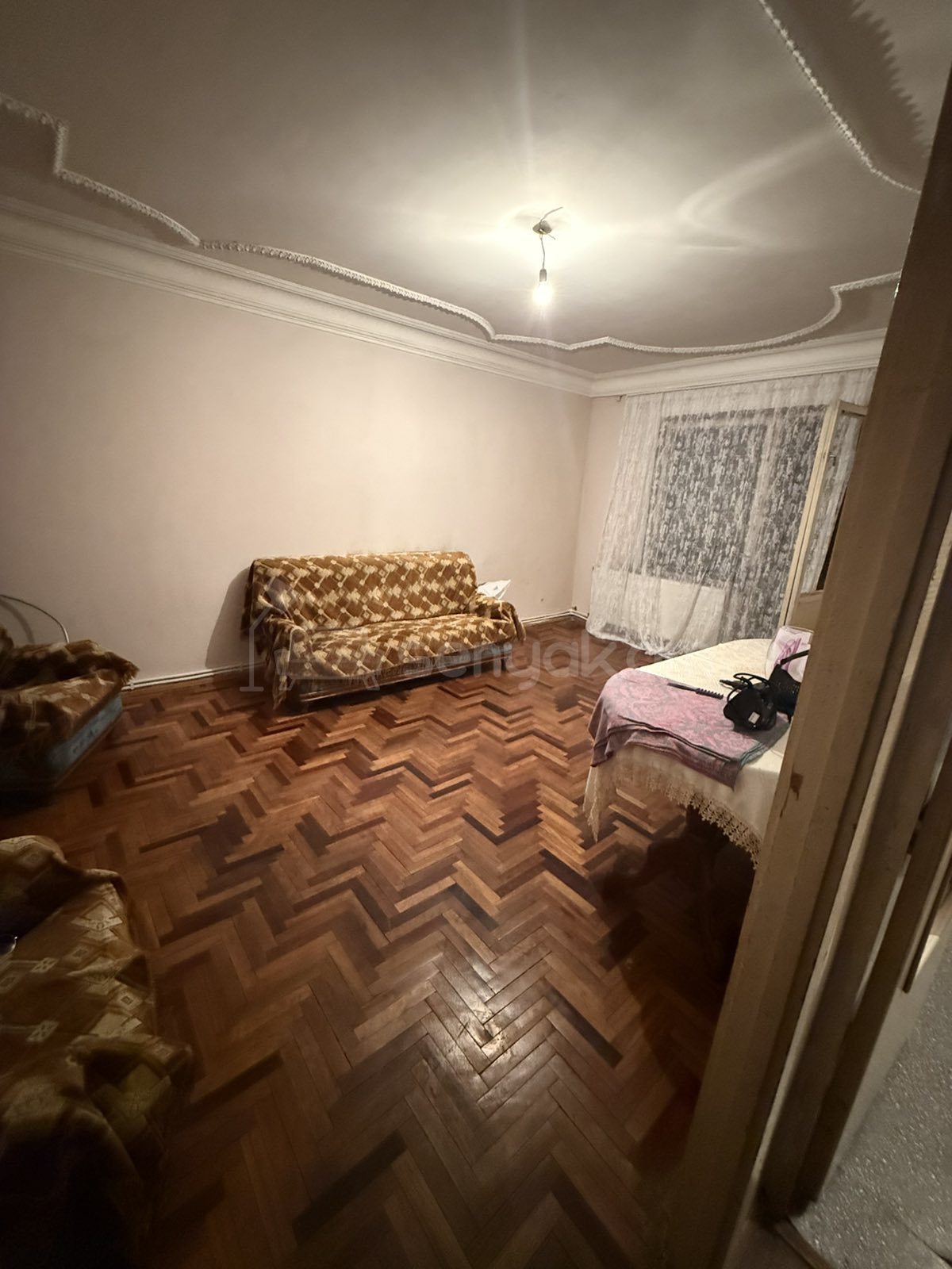 3 Սենյականոց Բնակարան, 78քմ, 5/9 հարկ, Նորմալ Վիճակում