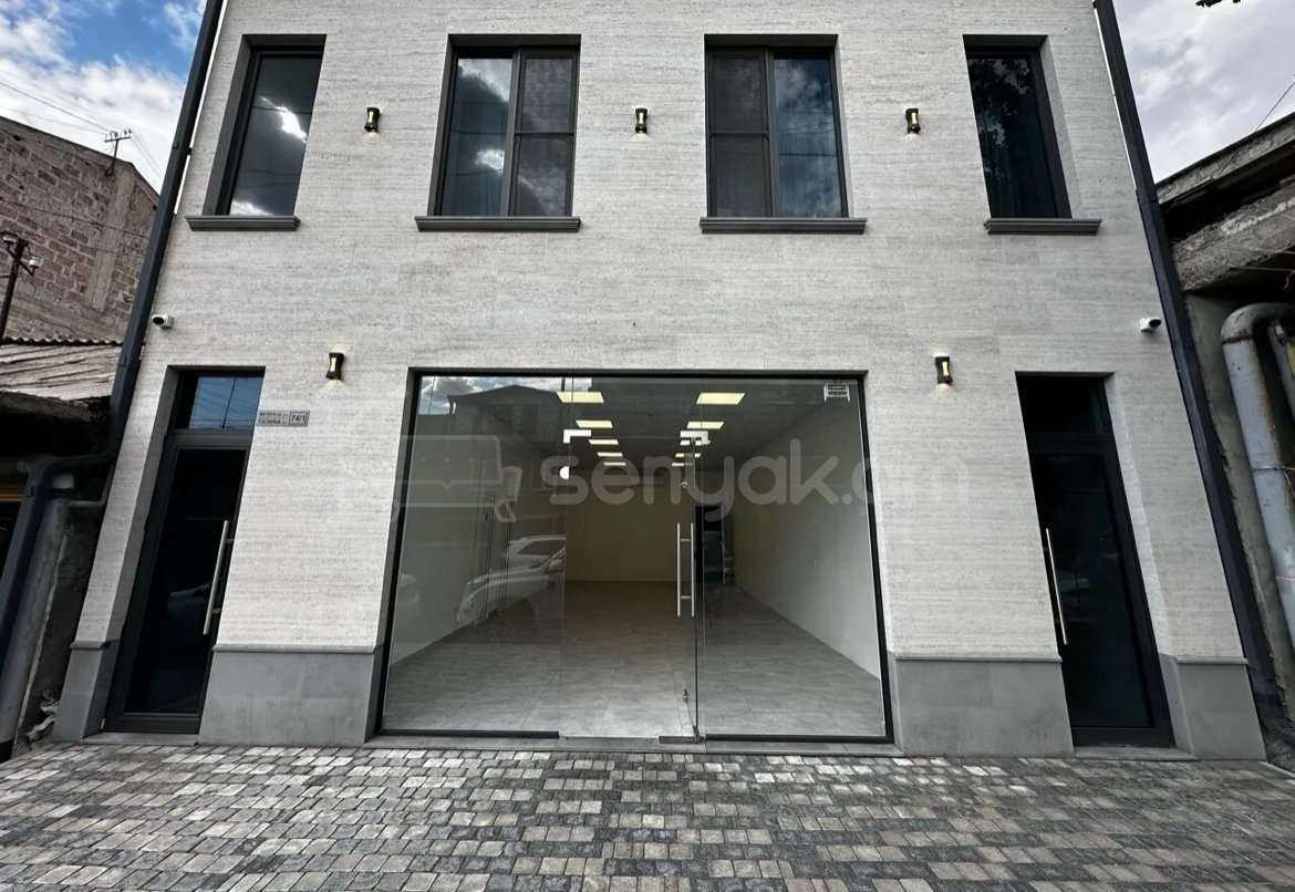 Նորակառույց Կոմերցիոն Տարածք, 130քմ