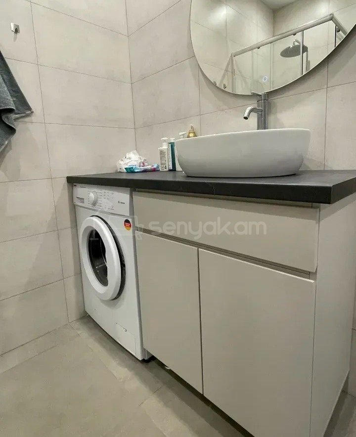 2 Սենյականոց Բնակարան Նորակառույցում, 40քմ, 5/7 հարկ, Դիզայներական Վերանորոգված