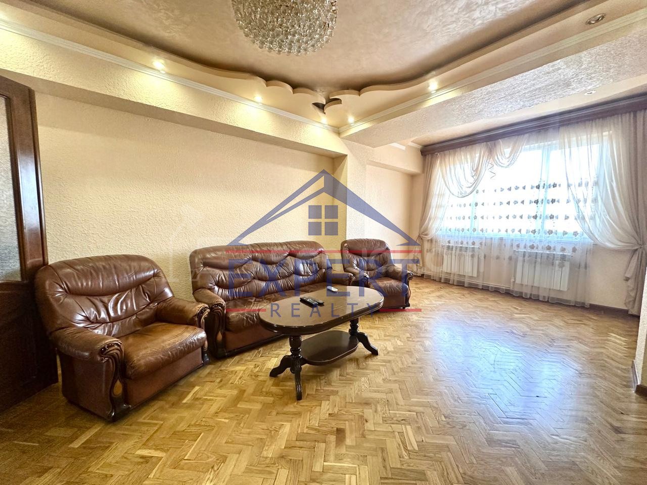 4 Սենյականոց Բնակարան, 100քմ, 8/10 հարկ, Կապիտալ Վերանորոգված