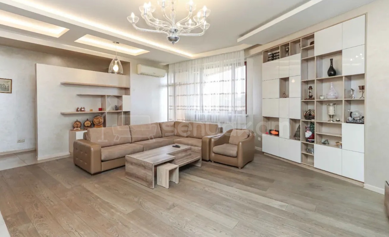 4 Սենյականոց Բնակարան Նորակառույցում, 137քմ, 7/16 հարկ, Դիզայներական Վերանորոգված, Կահավորված, Արևկող