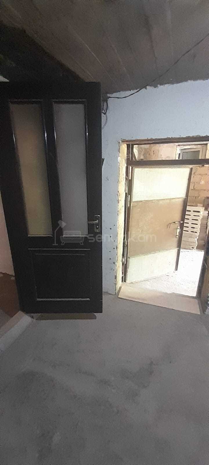 6 Սենյականոց Սեփական Տուն, 200քմ, Նորմալ Վիճակում