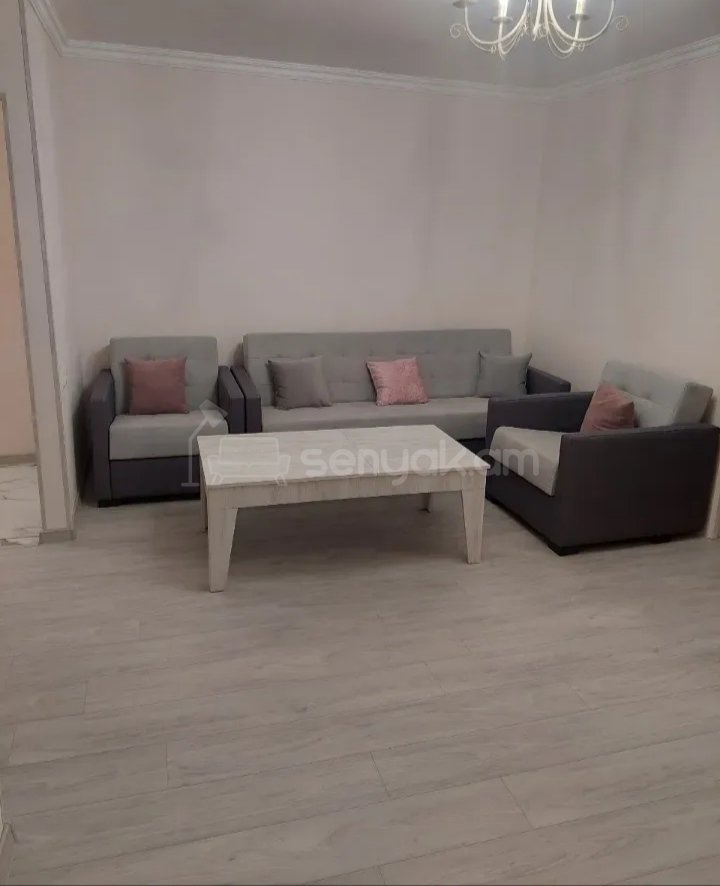 2 Սենյականոց Բնակարան Քարե Շենքում, 40քմ, 3/4 հարկ, Դիզայներական Վերանորոգված, Կահավորված