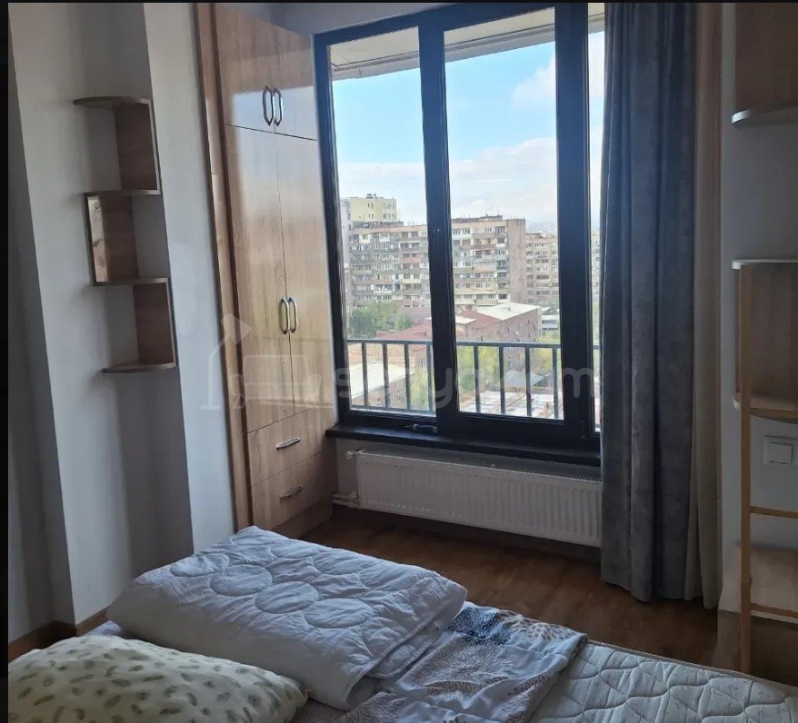 2 Սենյականոց Բնակարան, 45քմ, 10/10 հարկ, Կապիտալ Վերանորոգված, Կահավորված