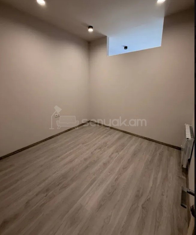 3 Սենյականոց Բնակարան Նորակառույցում, 70քմ, 12/18 հարկ, Կապիտալ Վերանորոգված, Կահավորված