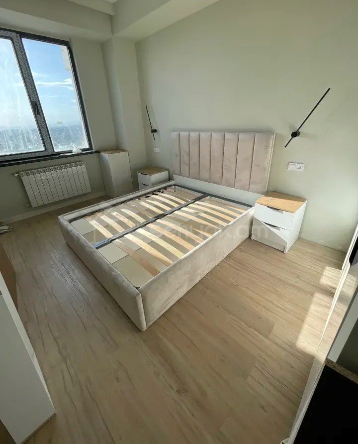 3 Սենյականոց Բնակարան Նորակառույցում, 70քմ, 12/14 հարկ, Կապիտալ Վերանորոգված