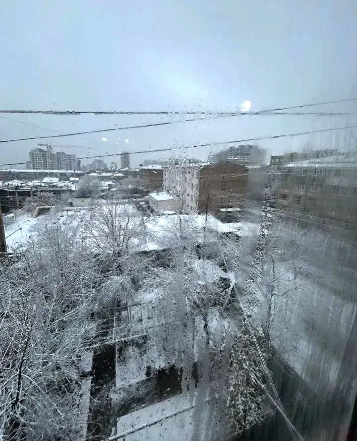 5 Սենյականոց Բնակարան Քարե Շենքում, 100քմ, 4/5 հարկ, Կոսմետիկ Վերանորոգված