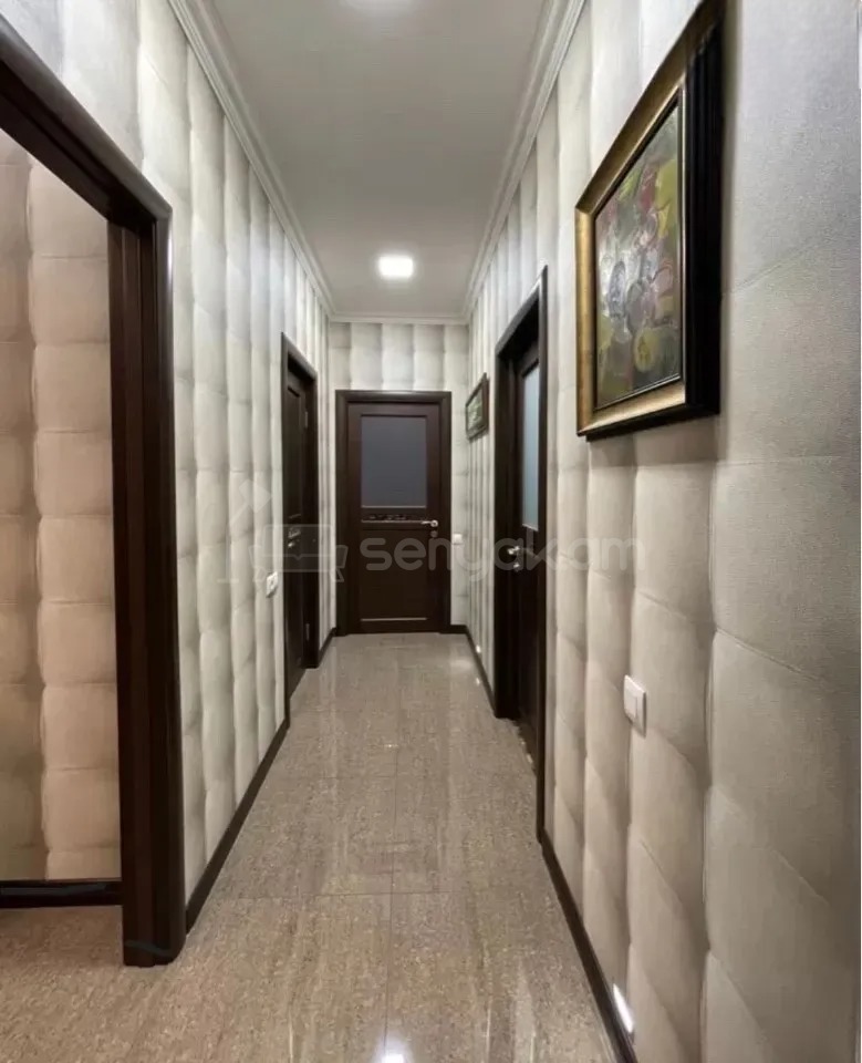 4 Սենյականոց Բնակարան Նորակառույցում, 140քմ, 3/14 հարկ, Դիզայներական Վերանորոգված, Կահավորված, Արևկող