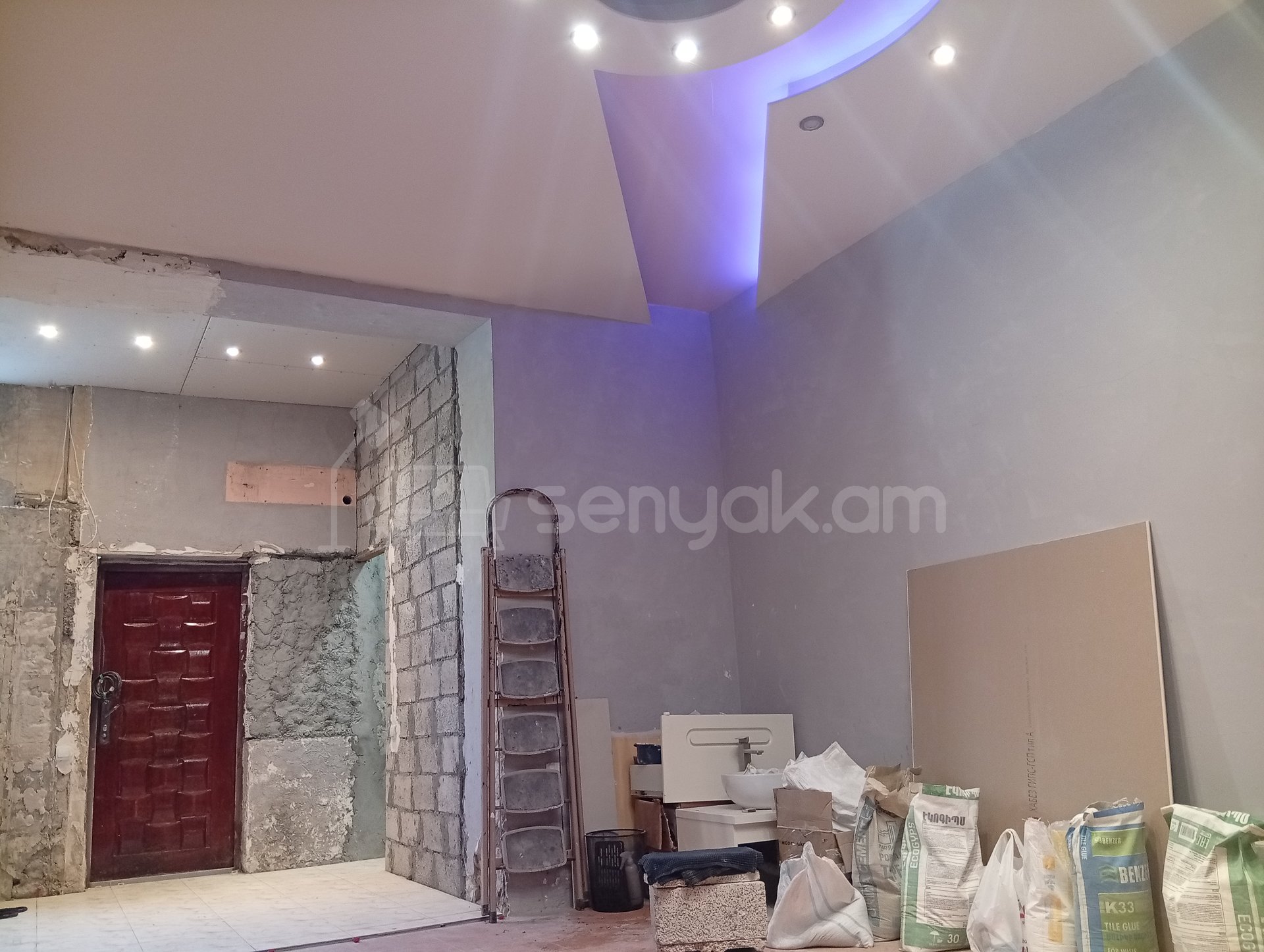 Շենք-Շինություն, 30քմ