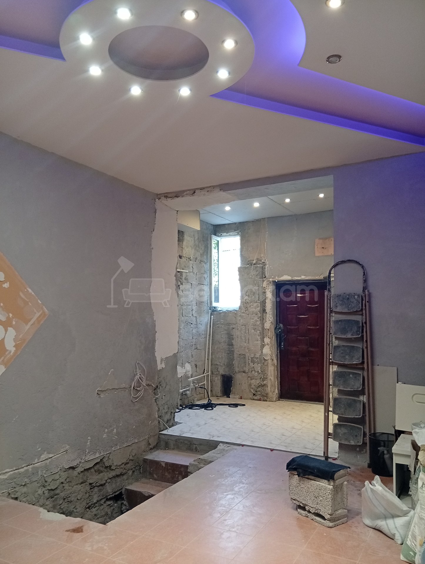 Շենք-Շինություն, 30քմ