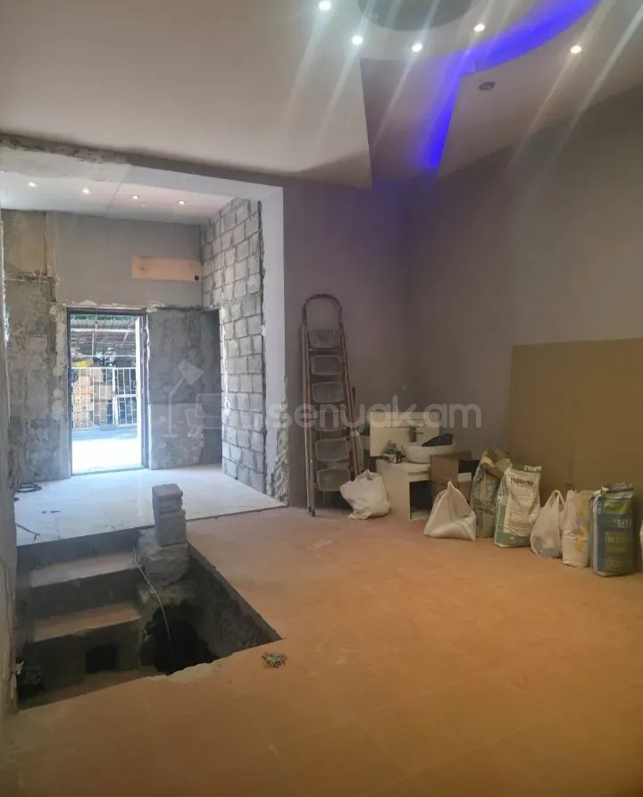 Շենք-Շինություն, 30քմ