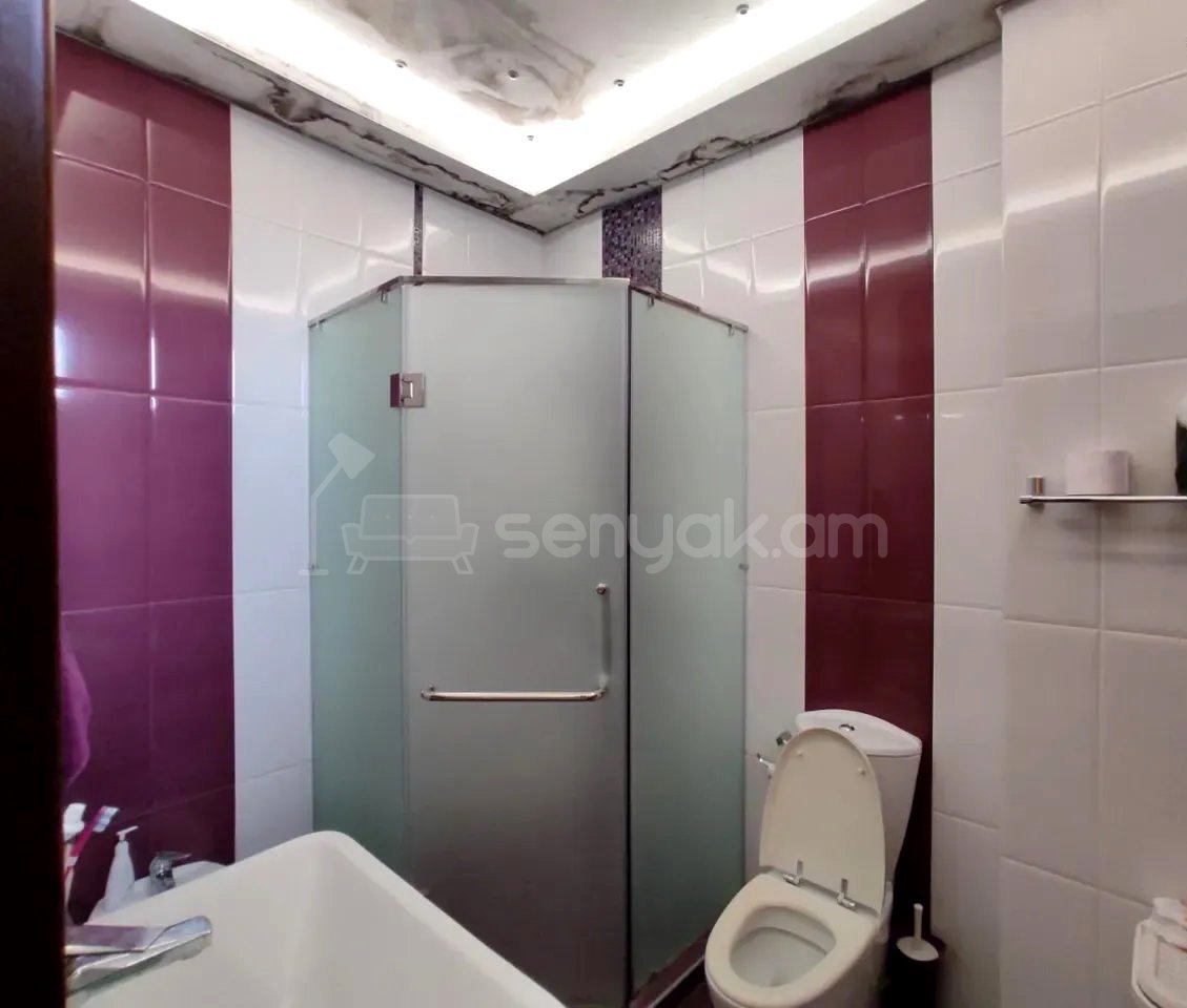 4 Սենյականոց Բնակարան Նորակառույցում, 132քմ, 4/5 հարկ, Դիզայներական Վերանորոգված