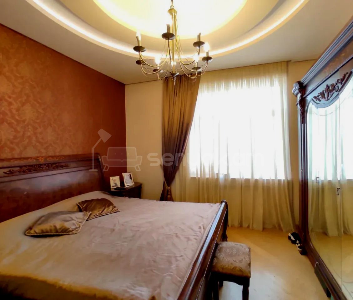 4 Սենյականոց Բնակարան Նորակառույցում, 132քմ, 4/5 հարկ, Դիզայներական Վերանորոգված