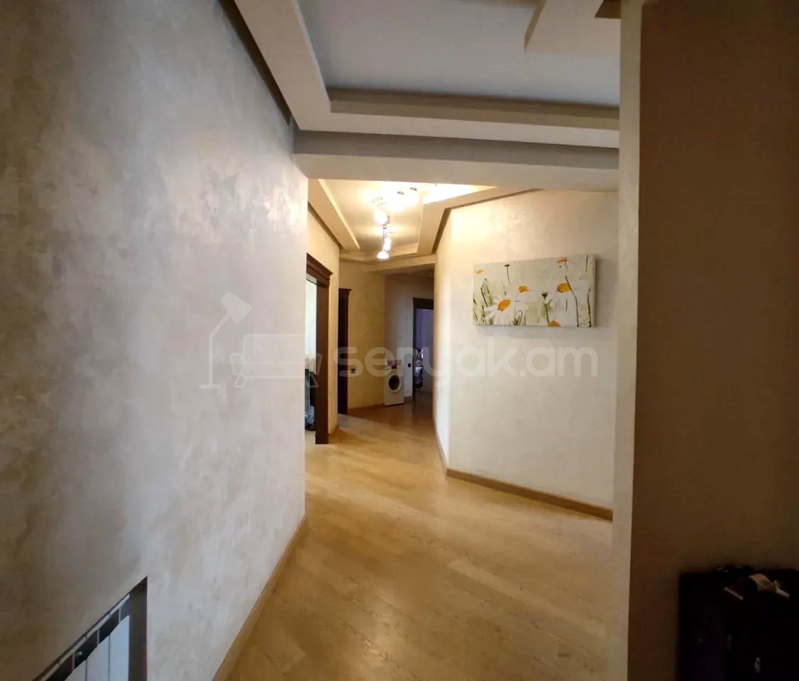 4 Սենյականոց Բնակարան Նորակառույցում, 132քմ, 4/5 հարկ, Դիզայներական Վերանորոգված