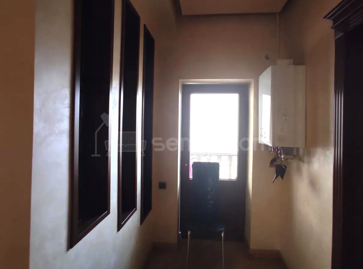 4 Սենյականոց Բնակարան Նորակառույցում, 132քմ, 4/5 հարկ, Դիզայներական Վերանորոգված