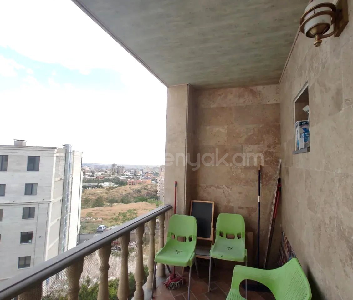 4 Սենյականոց Բնակարան Նորակառույցում, 132քմ, 4/5 հարկ, Դիզայներական Վերանորոգված