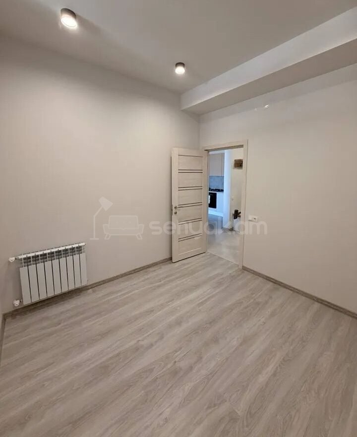 3 Սենյականոց Բնակարան, 71քմ, 12/18 հարկ, Կապիտալ Վերանորոգված, Կահավորված