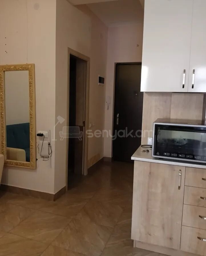 2 Սենյականոց Բնակարան, 50քմ, 7/8 հարկ, Կապիտալ Վերանորոգված, Կահավորված