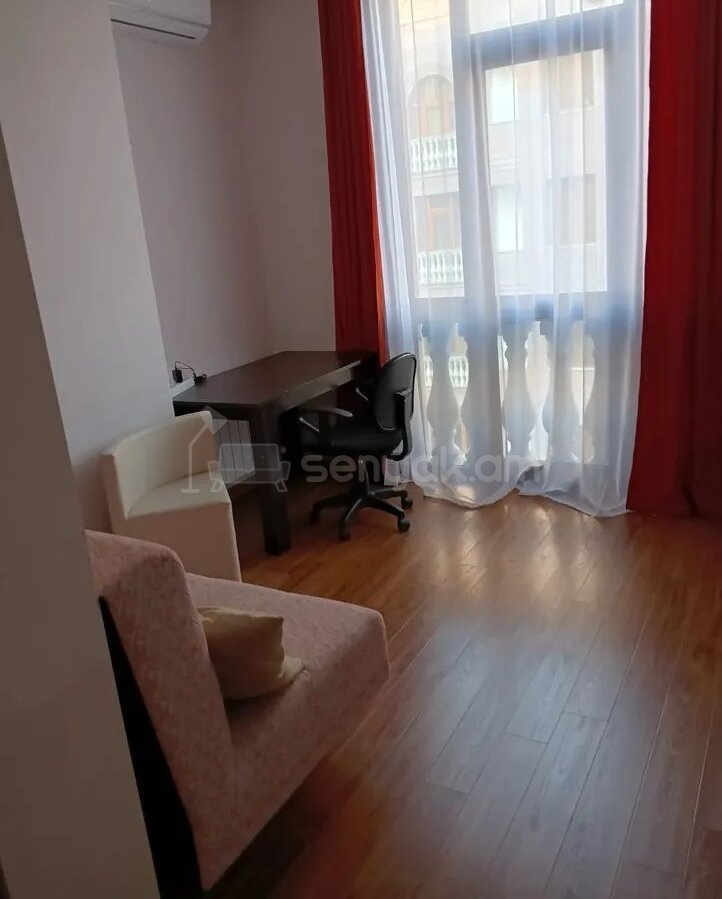 2 Սենյականոց Բնակարան, 50քմ, 7/8 հարկ, Կապիտալ Վերանորոգված, Կահավորված