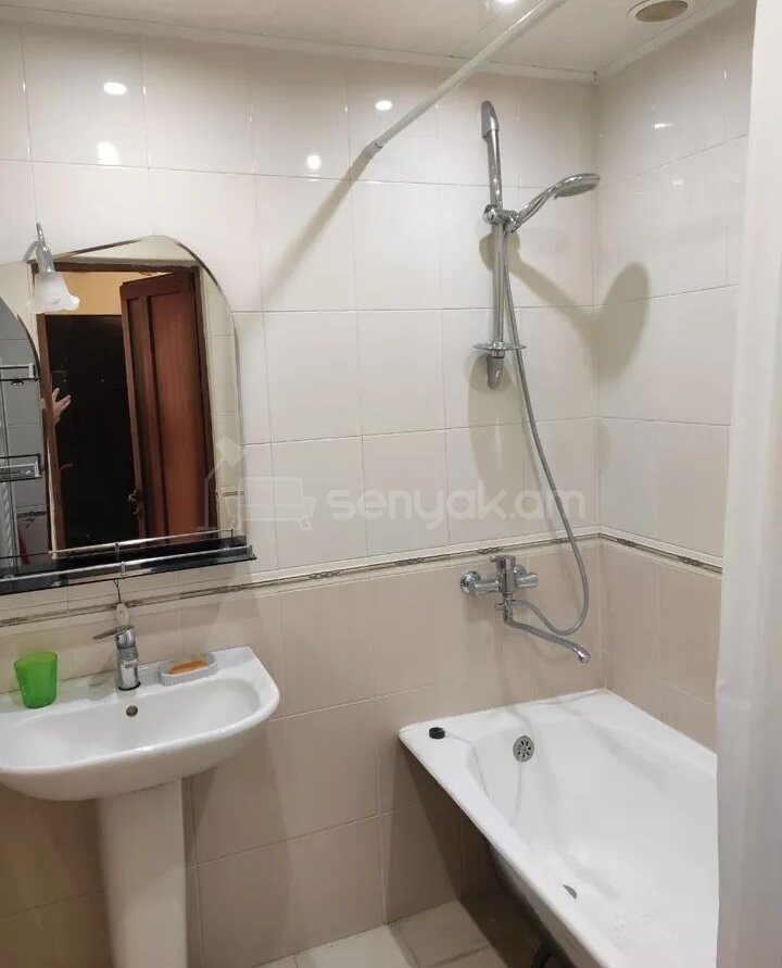 3 Սենյականոց Բնակարան, 78քմ, 7/9 հարկ, Կապիտալ Վերանորոգված, Կահավորված