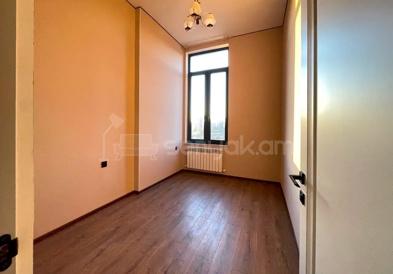 2 Սենյականոց Բնակարան Նորակառույցում, 43քմ, 3/9 հարկ, Կապիտալ Վերանորոգված