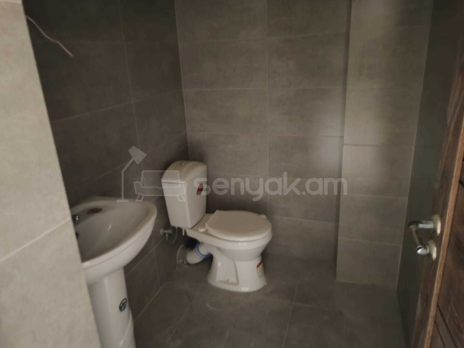 4 Սենյականոց Բնակարան Նորակառույցում, 124քմ, 7/8 հարկ, Կապիտալ Վերանորոգված